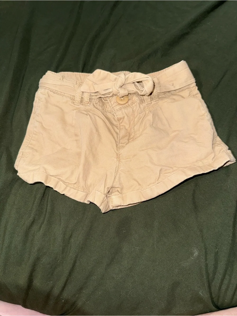 GAP Toddler 2 year 3 shirts and 3 bottoms